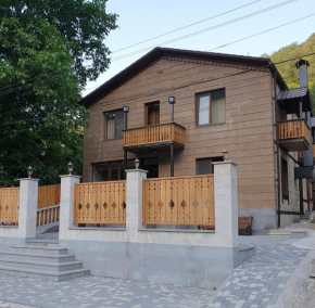 VAN Guesthouse